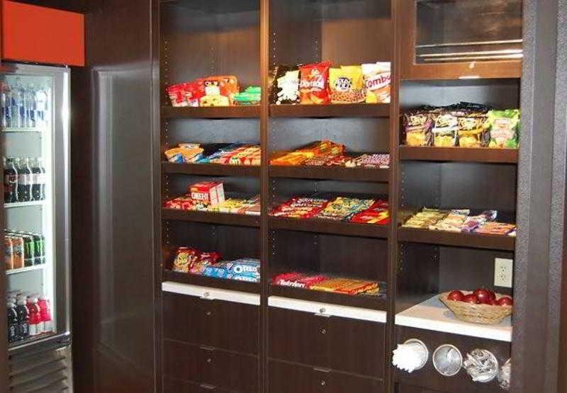 Courtyard By Marriott New Haven Orange Hotel Екстериор снимка